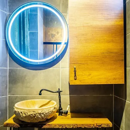 Apartamento Authentic And Spacious Flat Near Galata Tower *