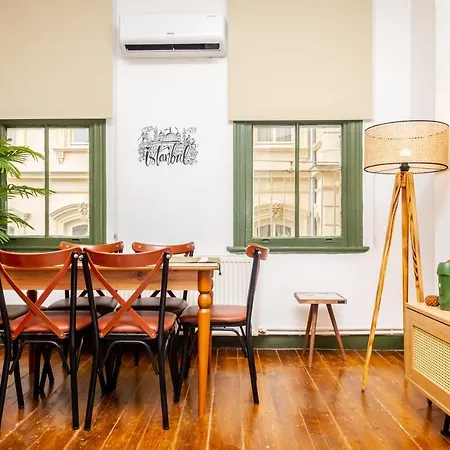 Apartamento Authentic And Spacious Flat Near Galata Tower *